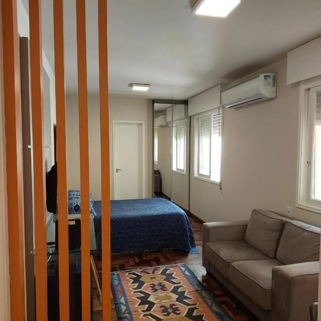 Belo Apartamento Quarto E Sala Bem Localizado Porto Alegre 0*,  Brazil